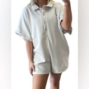BUCKETLIST White TEXTURED BUTTON UP COLLARED ROMPER